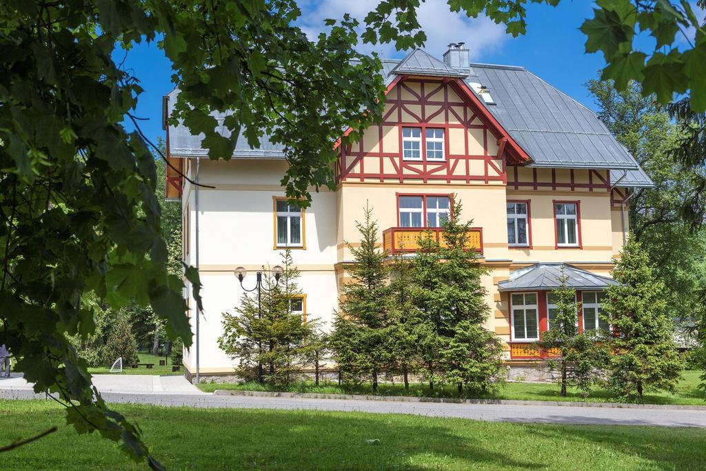Villa Meribel Татранска Ломница Экстерьер фото